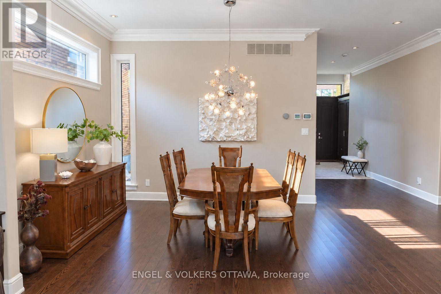 64 HELENA STREET, Ottawa — photo 6