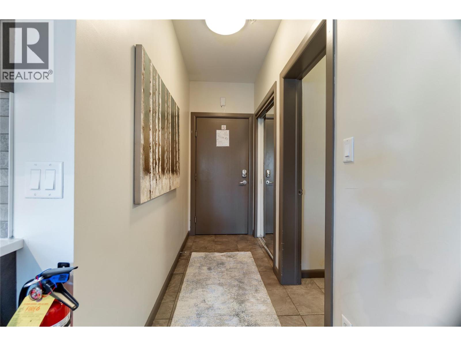 501 654 Cook Road, Kelowna