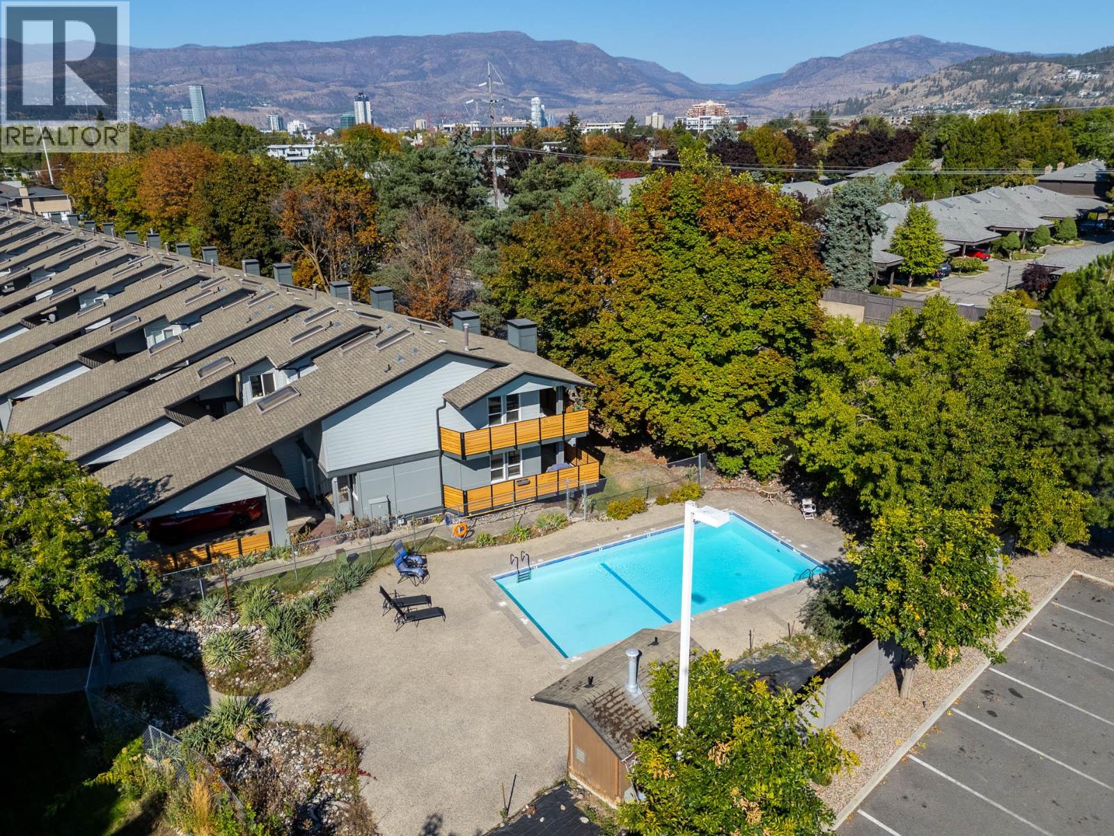 201 2125 Burtch Road, Kelowna