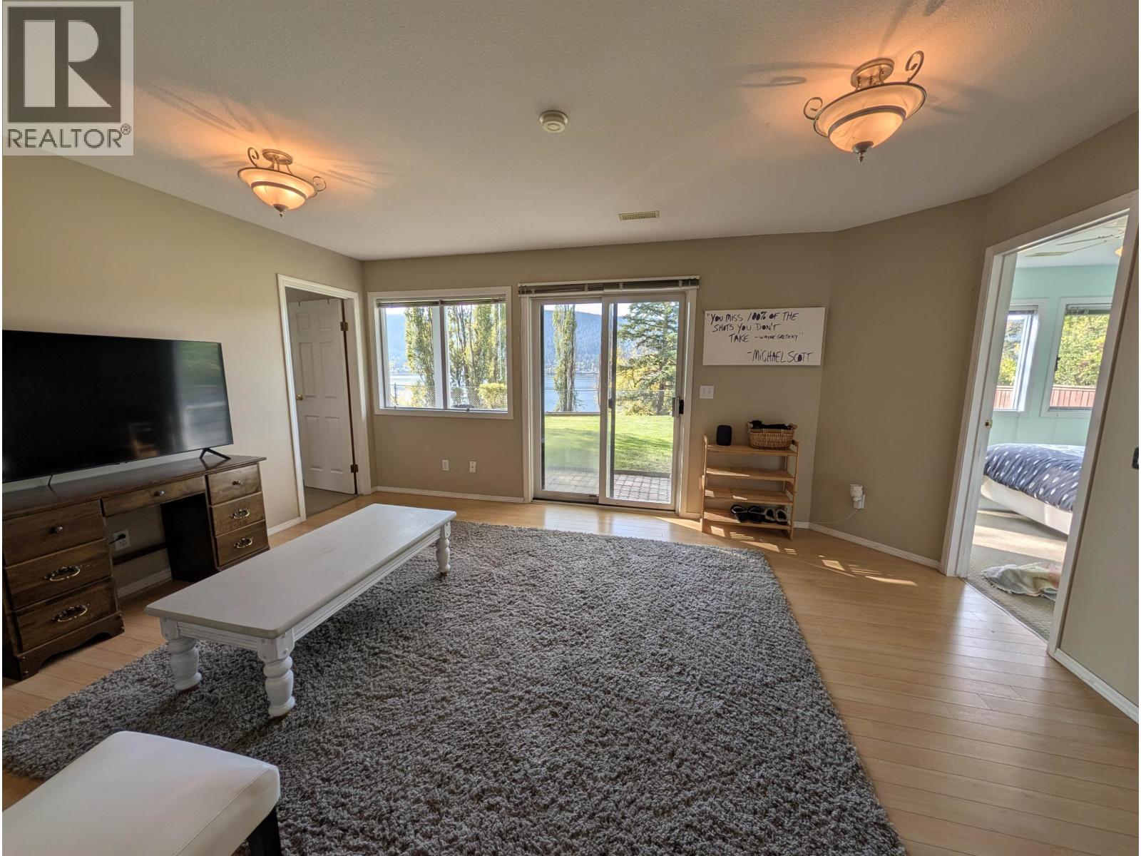 1621 SIGNAL POINT ROAD - 13