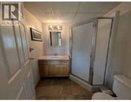 1621 Signal Point Road, Williams Lake, BC V2G2W6 Photo 17