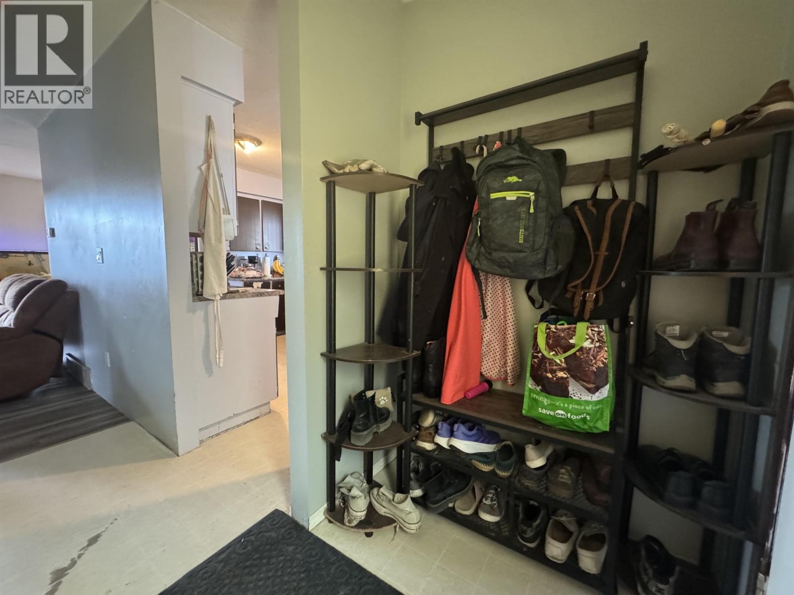 527 CENTENNIAL DRIVE - 18