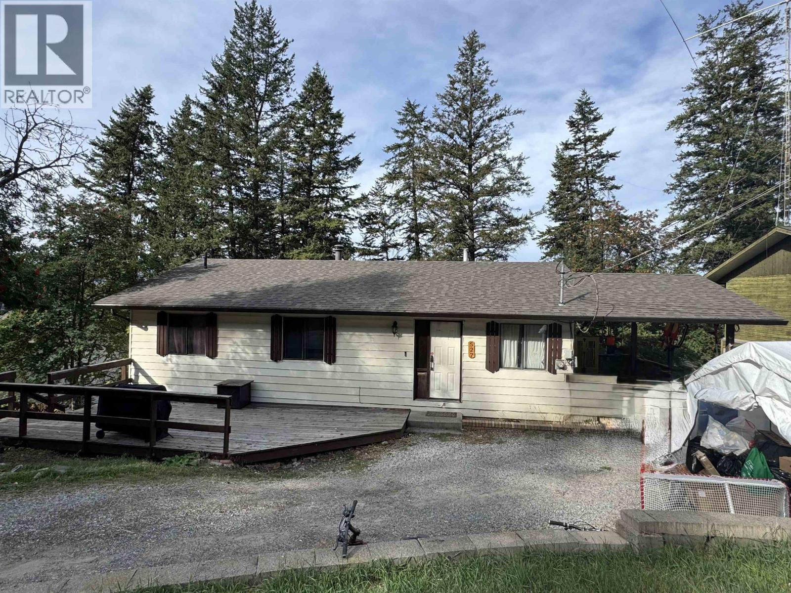 527 CENTENNIAL DRIVE - Image 27