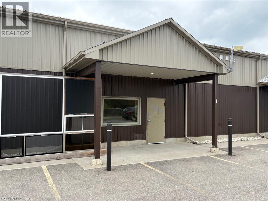 46 LUSCOMBE Drive Unit# 1, Simcoe — photo 2