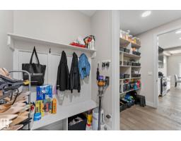 12383 176 Av Nw, Edmonton, AB T5X0L3 Photo 22