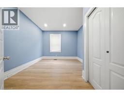 Kitchen - 194 Brant Avenue, Brantford, ON N3T3H9 Photo 7