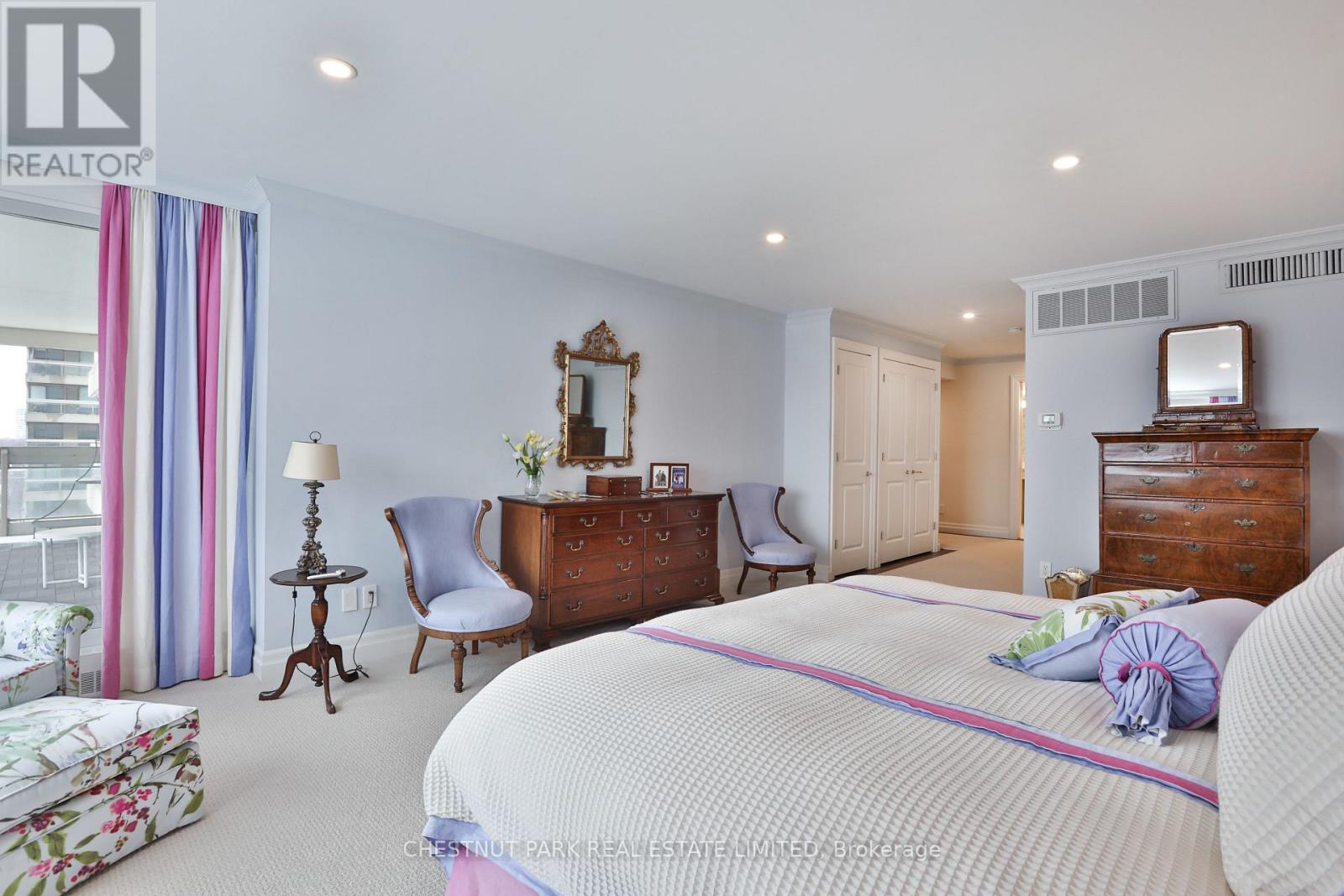 #1101 61 ST CLAIR AVENUE W - Image 28