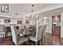 1101 - 61 St Clair Avenue W, Toronto, ON M4V2Y8 Photo 13