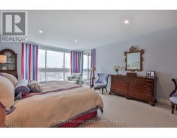 1101 - 61 St Clair Avenue W, Toronto, ON M4V2Y8 Photo 27