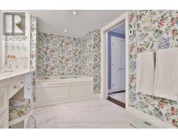 1101 - 61 St Clair Avenue W, Toronto, ON M4V2Y8 Photo 32