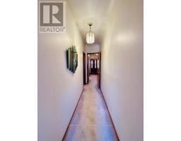 382 Roxton Road, Toronto, ON M6G3R2 Photo 11