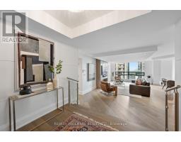 Laundry room - 1401 - 240 Heath Street W, Toronto, ON M5P3L5 Photo 7