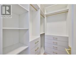 449 Elm Road, Toronto, ON M5M3W8 Photo 34