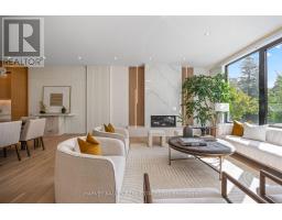 Foyer - 449 Elm Road, Toronto, ON M5M3W8 Photo 8