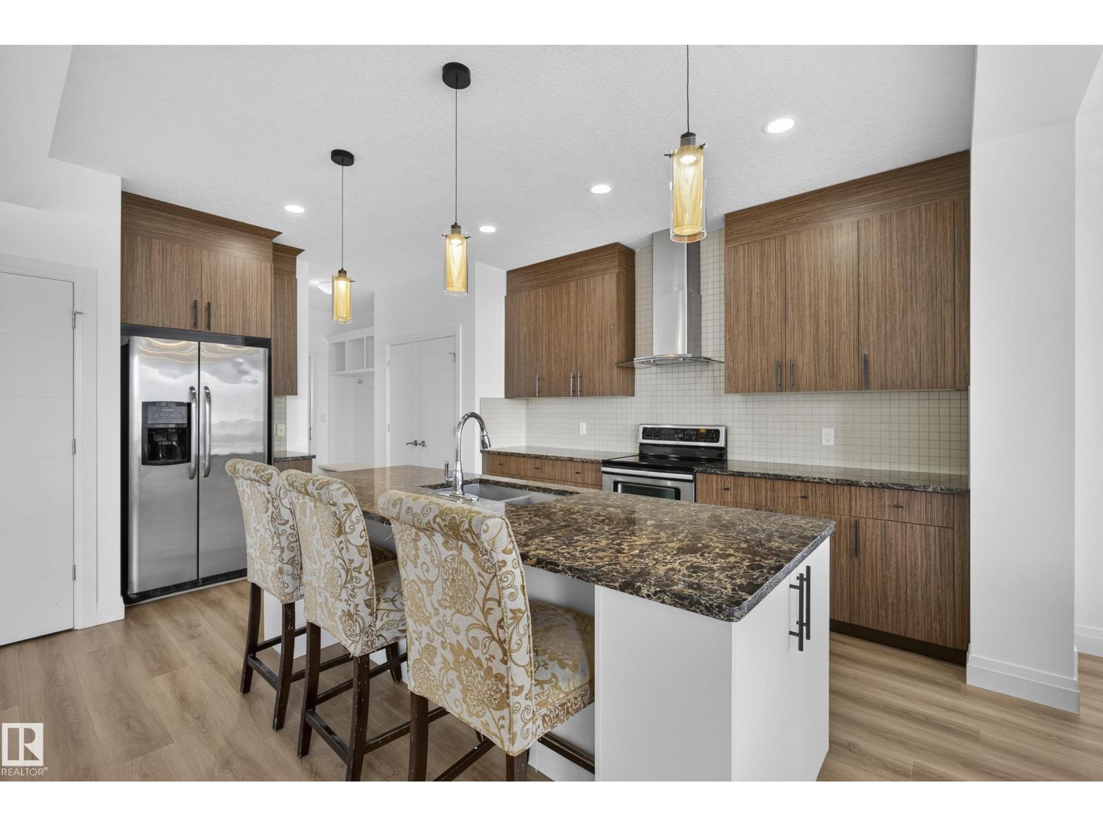 1023 SOUTH CREEK WD - 19