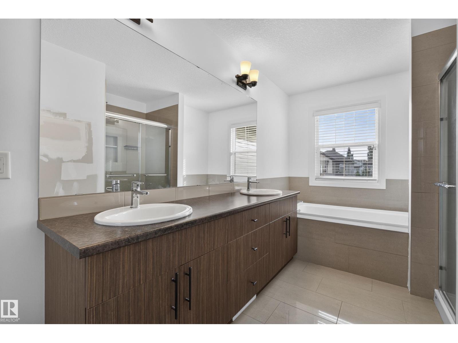 1023 SOUTH CREEK WD - 37