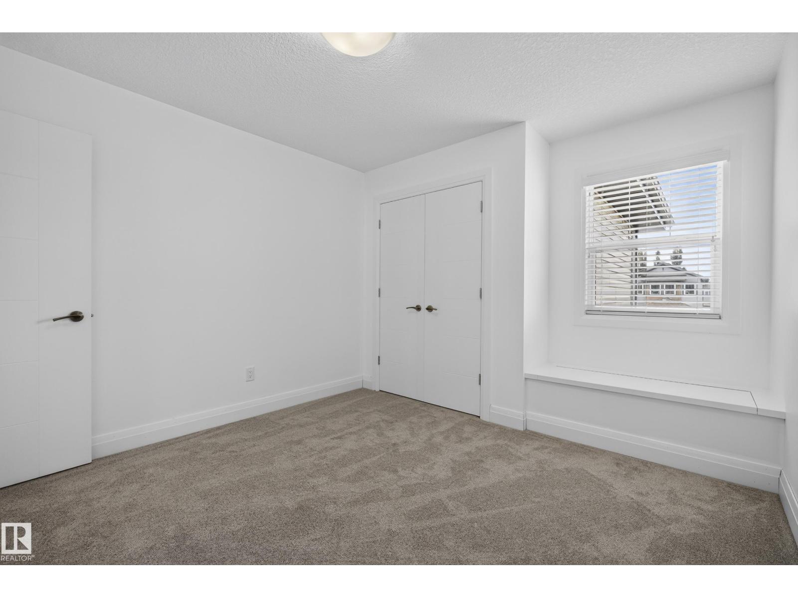1023 SOUTH CREEK WD - 42