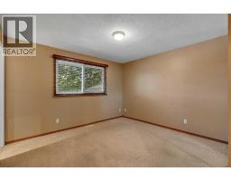 Laundry room - 335 Queensland Drive Se, Calgary, AB T2J3R6 Photo 13