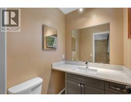 335 Queensland Drive Se, Calgary, AB T2J3R6 Photo 16