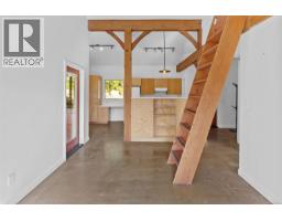 370/400 Baker Rd, Salt Spring, BC V8K2N5 Photo 17