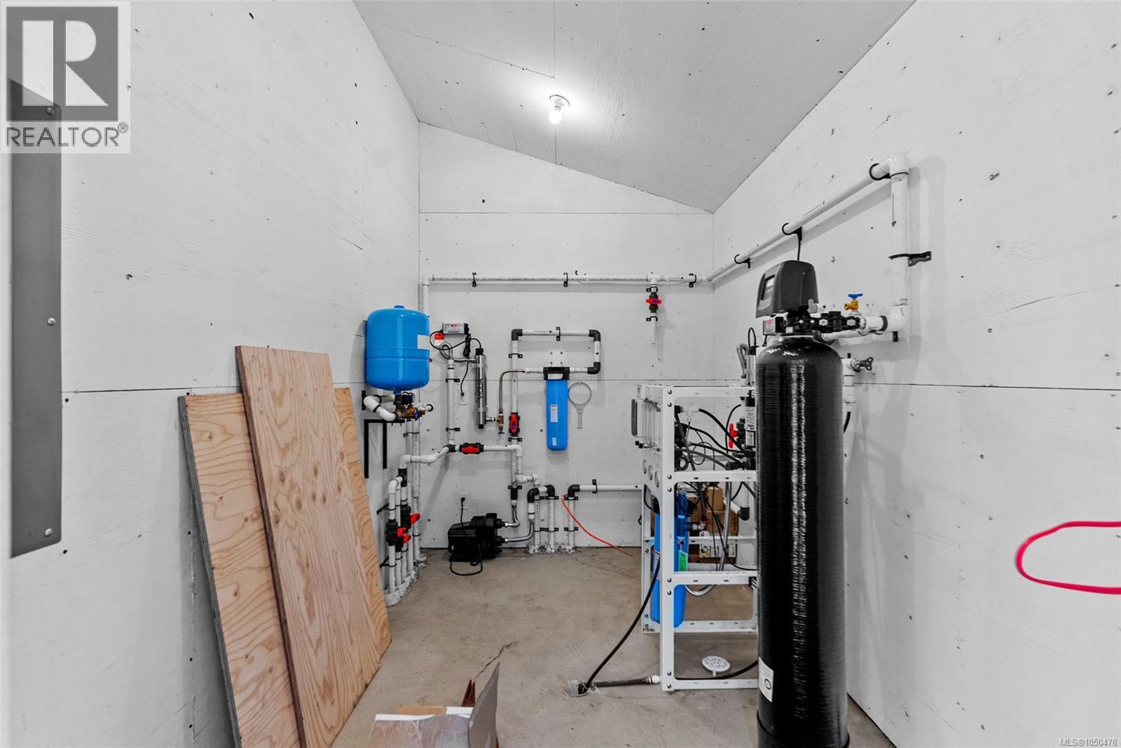 370/400 Baker Rd - 41