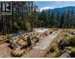 370/400 Baker Rd, Salt Spring, BC V8K2N5 Photo 35