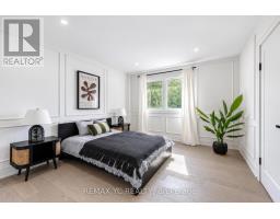 4 Simmons Crescent, Aurora, ON L4G6B4 Photo 26