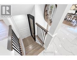4 Simmons Crescent, Aurora, ON L4G6B4 Photo 29