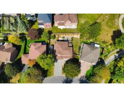 4 Simmons Crescent, Aurora, ON L4G6B4 Photo 46