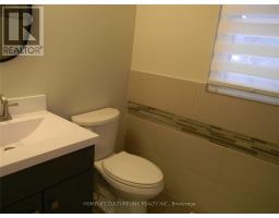 Main Fl - 776 Grace Street, Newmarket, ON L3Y2L3 Photo 14