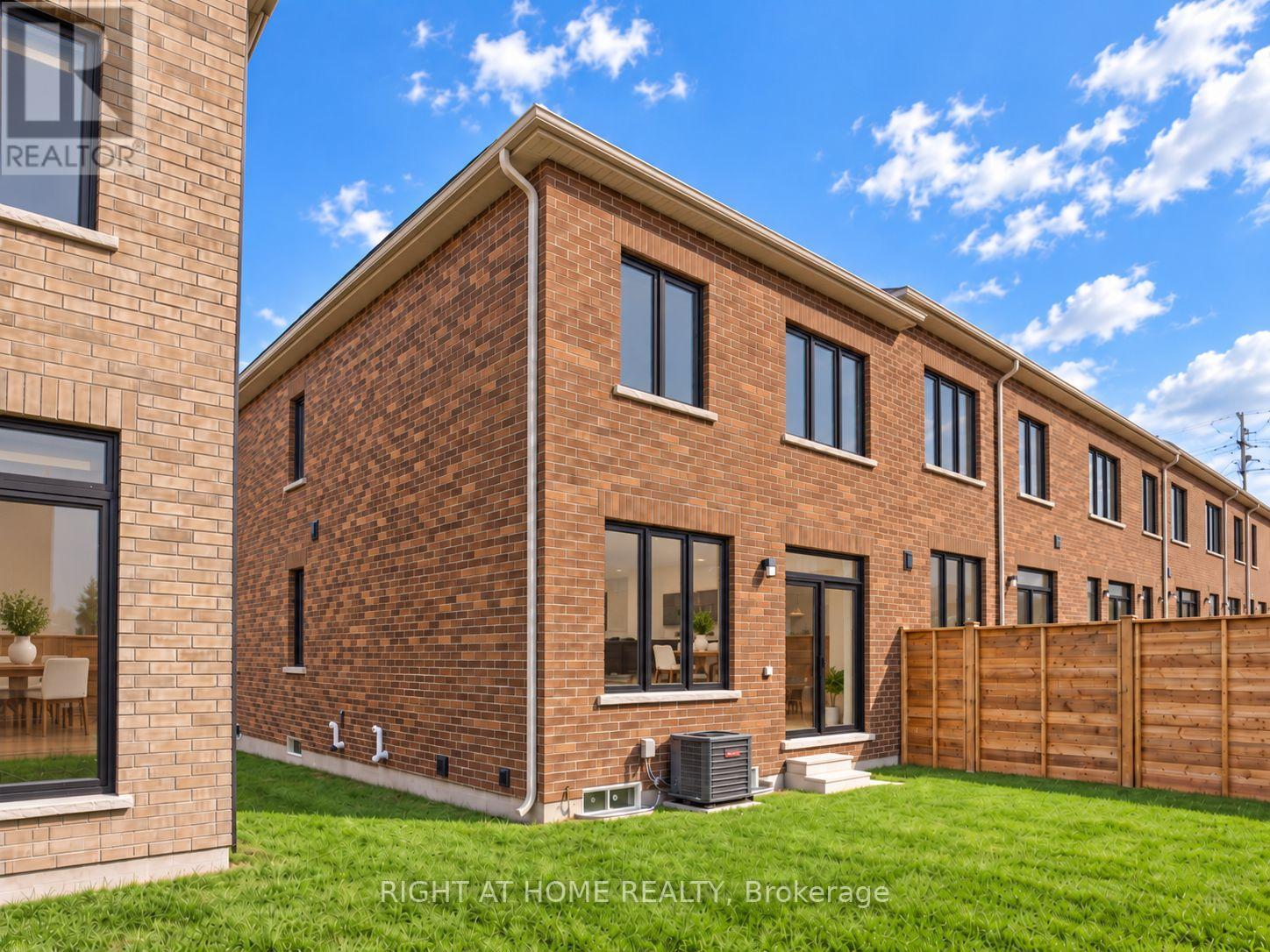 24 SINGHAMPTON ROAD, Vaughan (Kleinburg) — photo 5