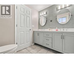 2547 Rivard Avenue, Windsor, ON N8T2H4 Photo 17
