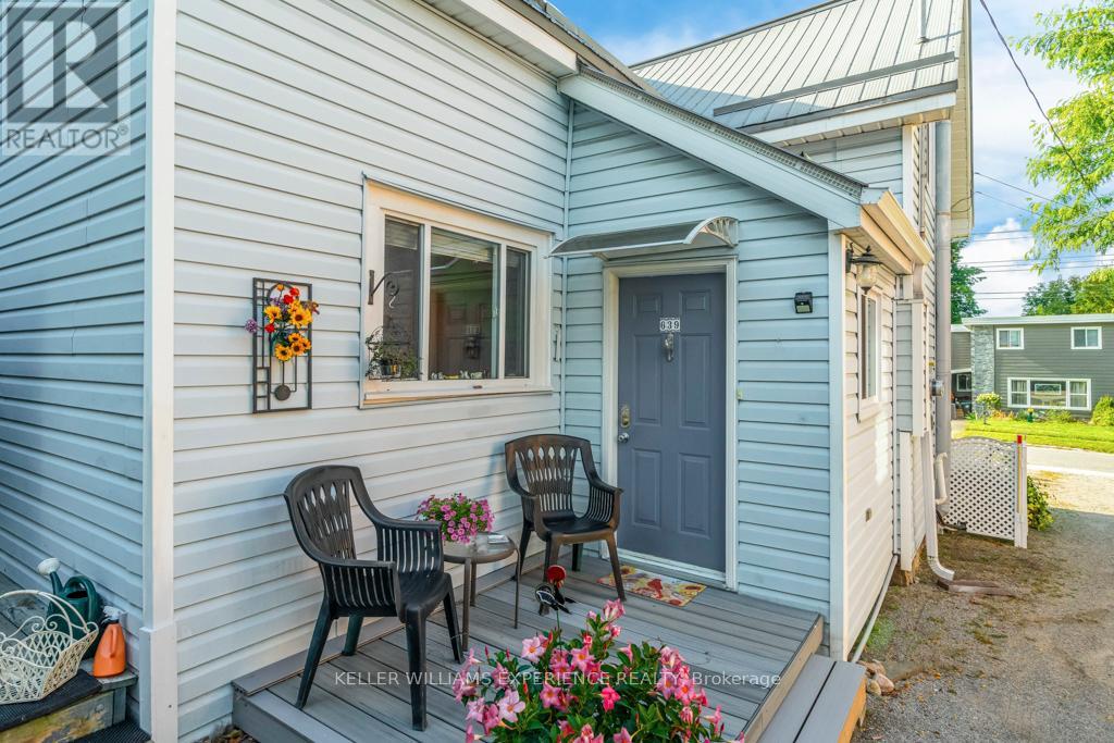 639 DOMINION AVENUE - 20