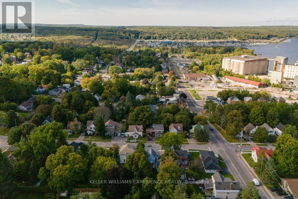 639 DOMINION AVENUE - 29