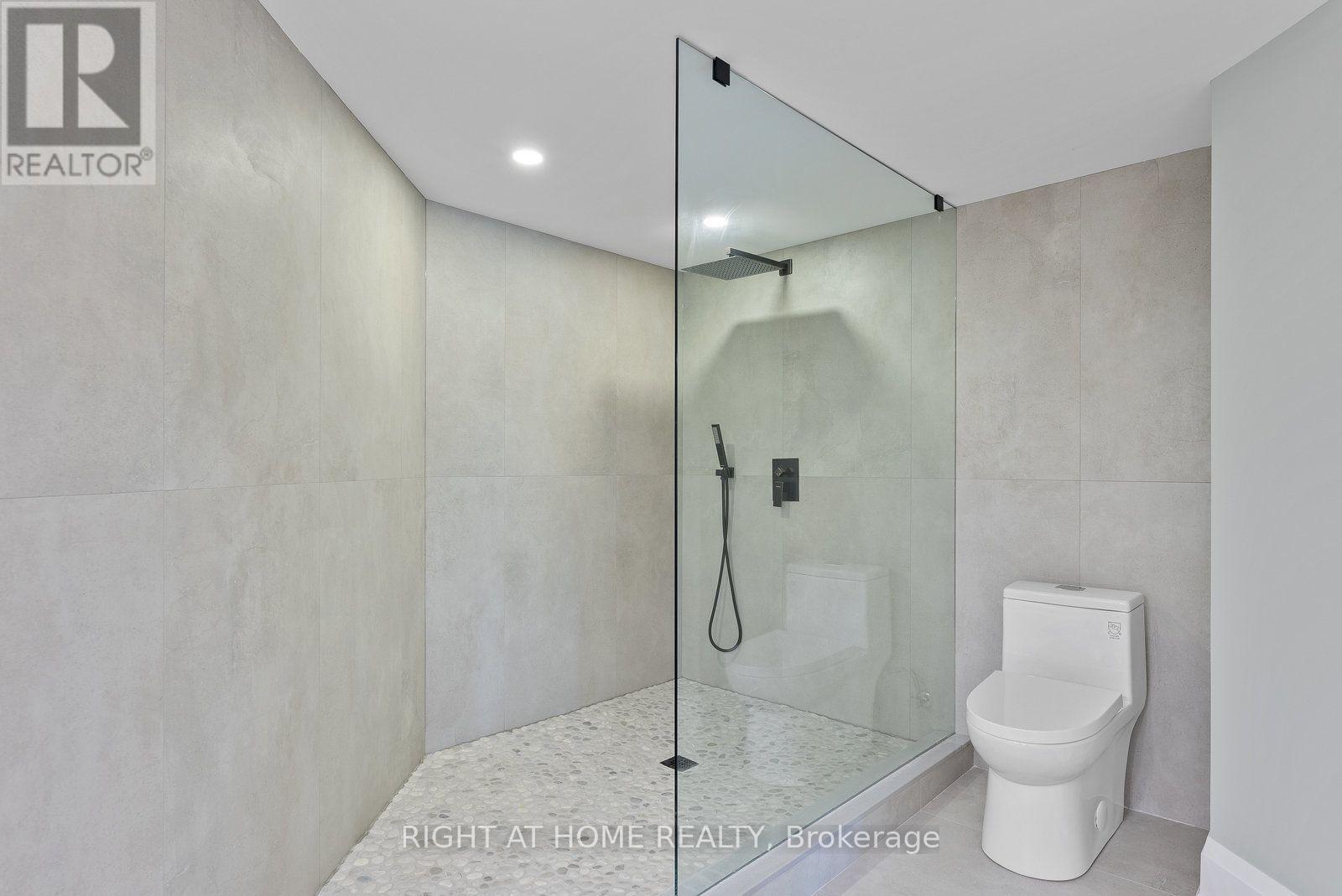 10 RIVERWOOD TERRACE, Caledon (Bolton East) — photo 12