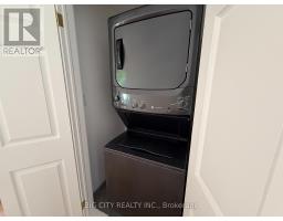 Upper - 20 Gray Avenue, Toronto, ON M6N4S6 Photo 10