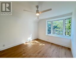 Upper - 20 Gray Avenue, Toronto, ON M6N4S6 Photo 6