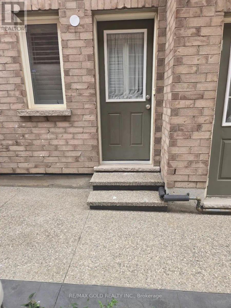 10 TWIN FALLS ROAD, Brampton (Bram West) — photo 3