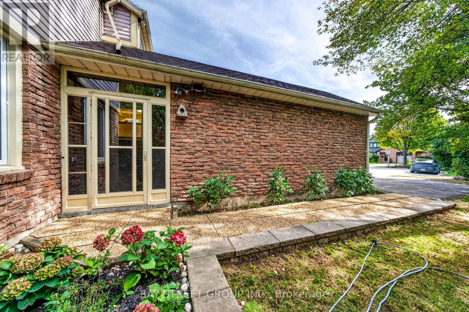 2439 MUSKET COURT, Mississauga (Erin Mills) — photo 6