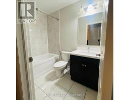 104 Bannister Crescent, Brampton, ON L7A4H4 Photo 8