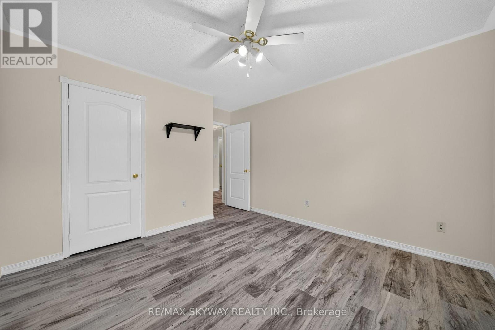 7 MADRONNA GARDENS, Brampton (Fletcher's Meadow) — photo 12