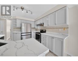 Bedroom 2 - 7 Madronna Gardens, Brampton, ON L7A2V5 Photo 6