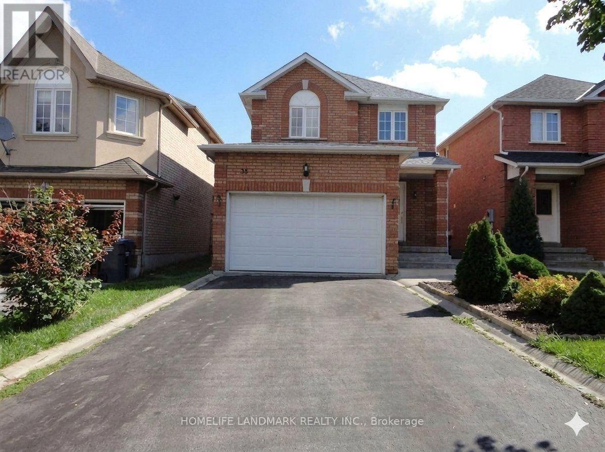 16 TORADA COURT, Brampton (Snelgrove)