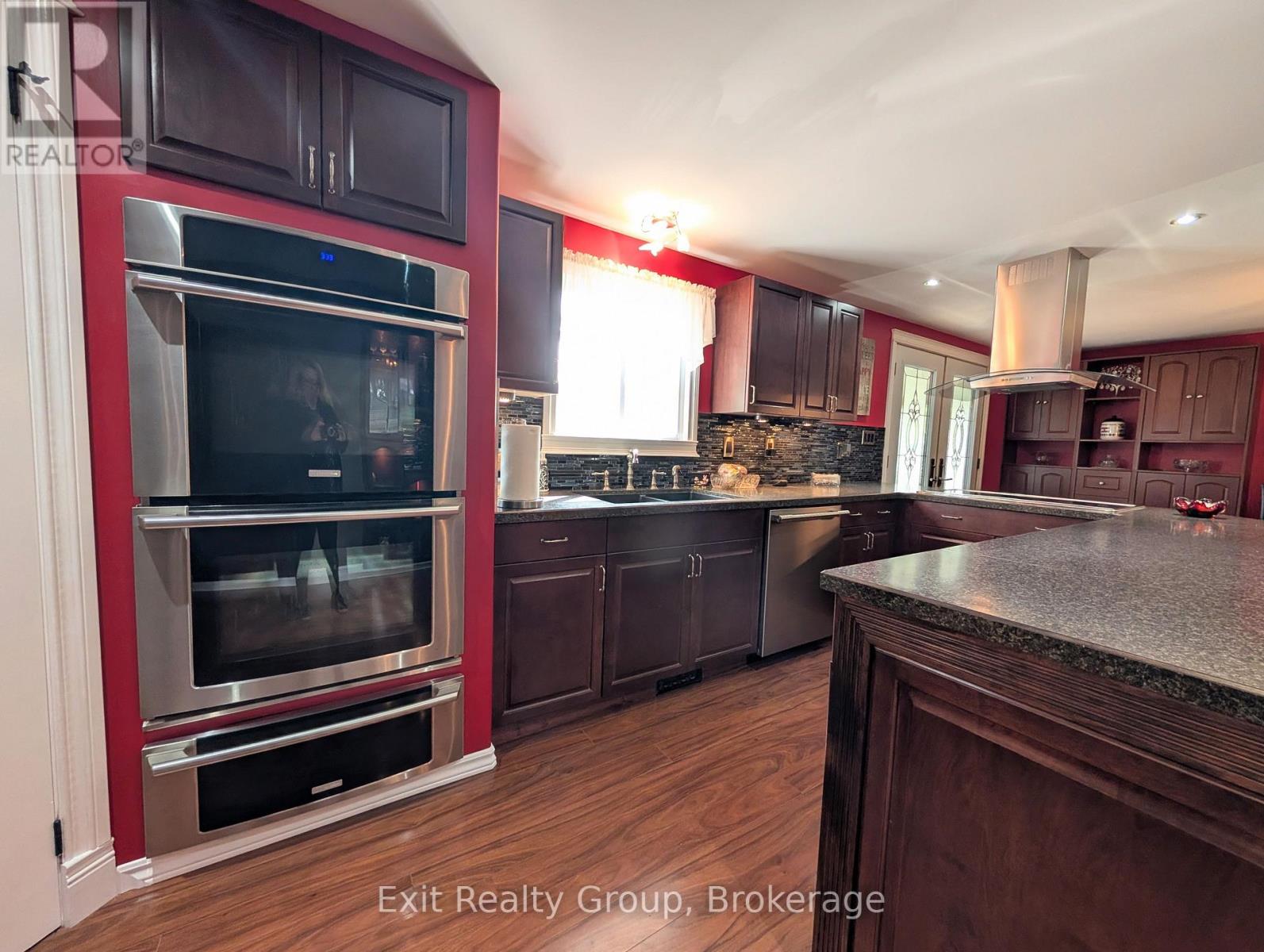 120 PROSPECT HILL, Quinte West (Trenton Ward) — photo 8