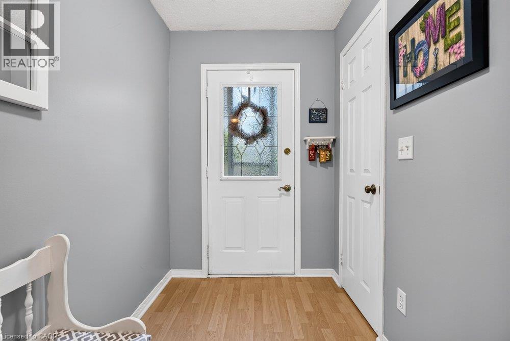 2 ROYALWOOD Court Unit# 20, Stoney Creek — photo 12