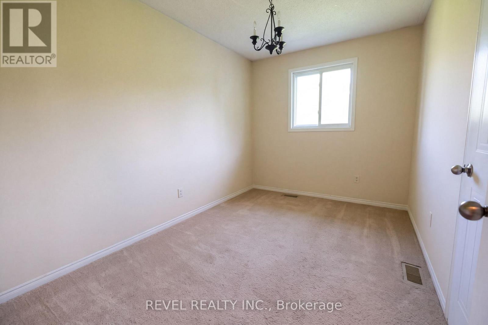 176 TOWERHILL ROAD - 10
