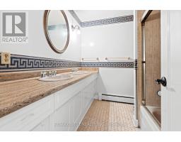 1758 Rhodes Crescent, Ottawa, ON K1H5T2 Photo 14