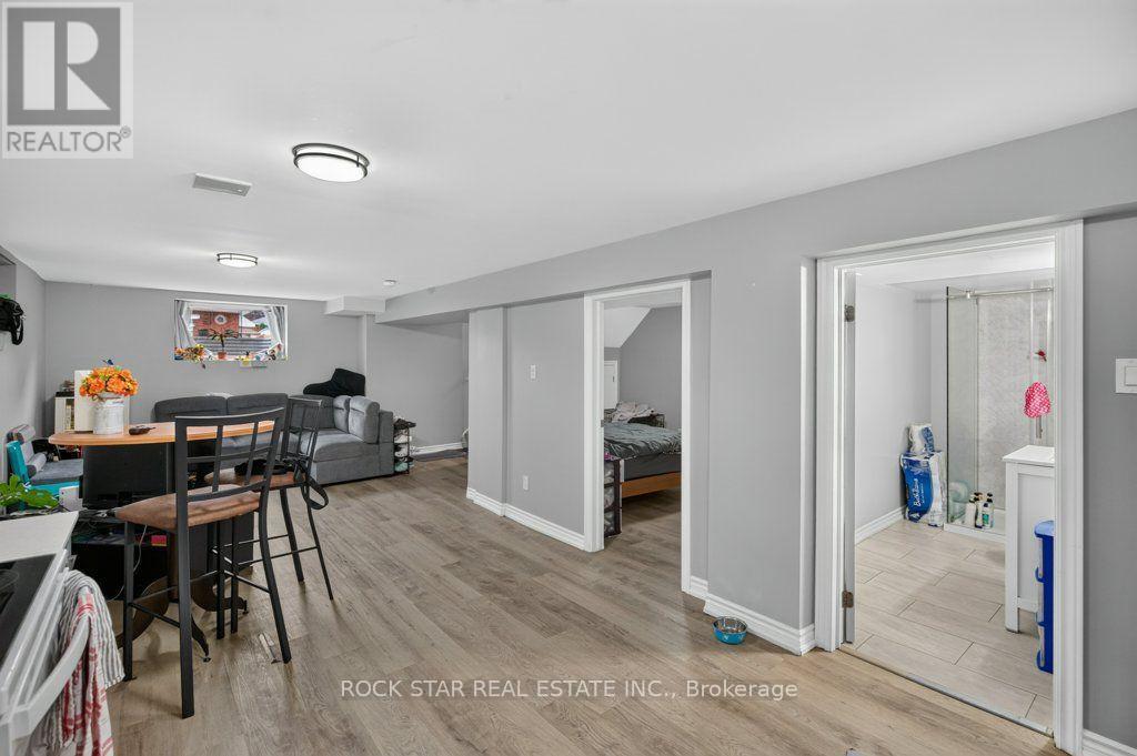 40 CLARENDON AVENUE, Hamilton (Balfour) — photo 32
