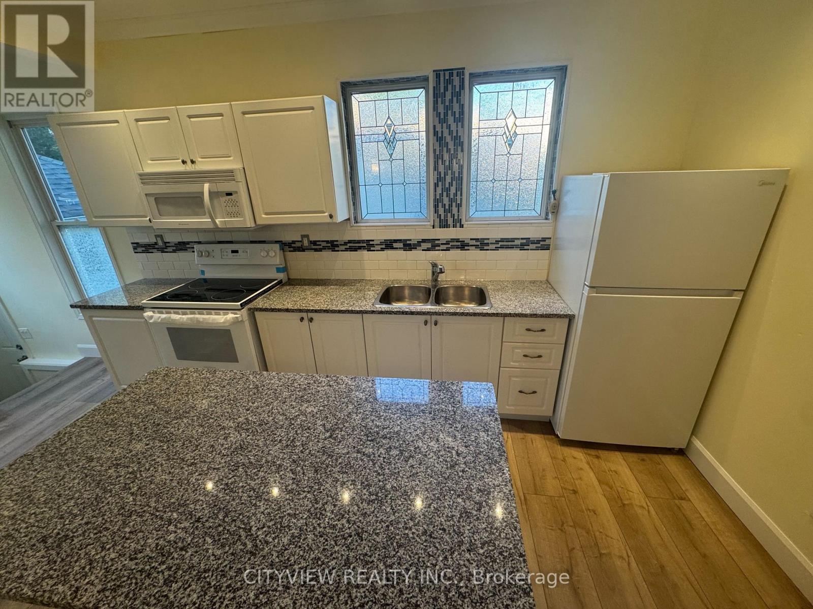 390 GEORGE STREET - Image 13