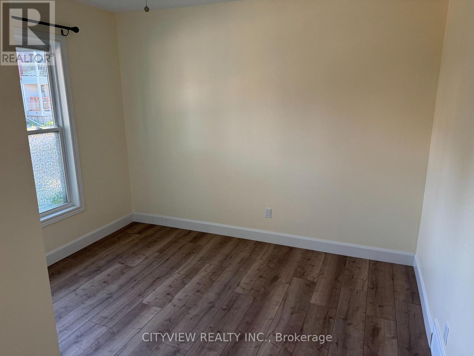 390 GEORGE STREET - 4